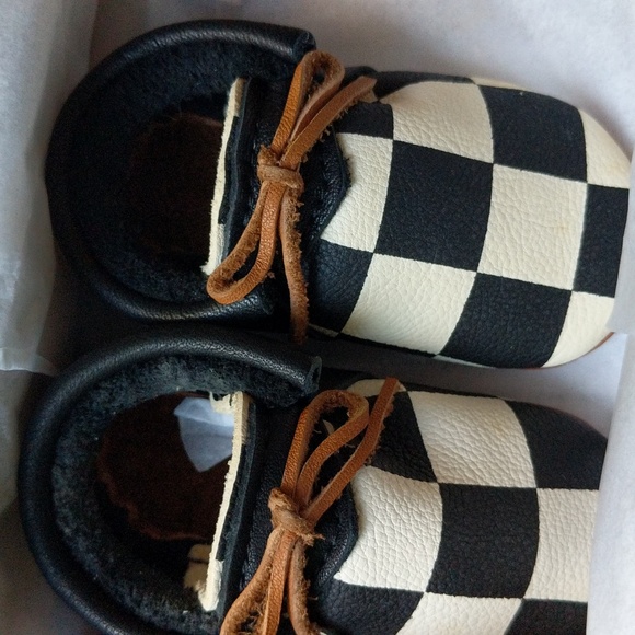 NWT AMY & IVOR Chequerboard Leather Mocassins - Picture 5 of 7